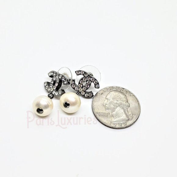 CHANEL Silver CC Rhinestone Natural Pearl Dangle - Picture 3 of 7